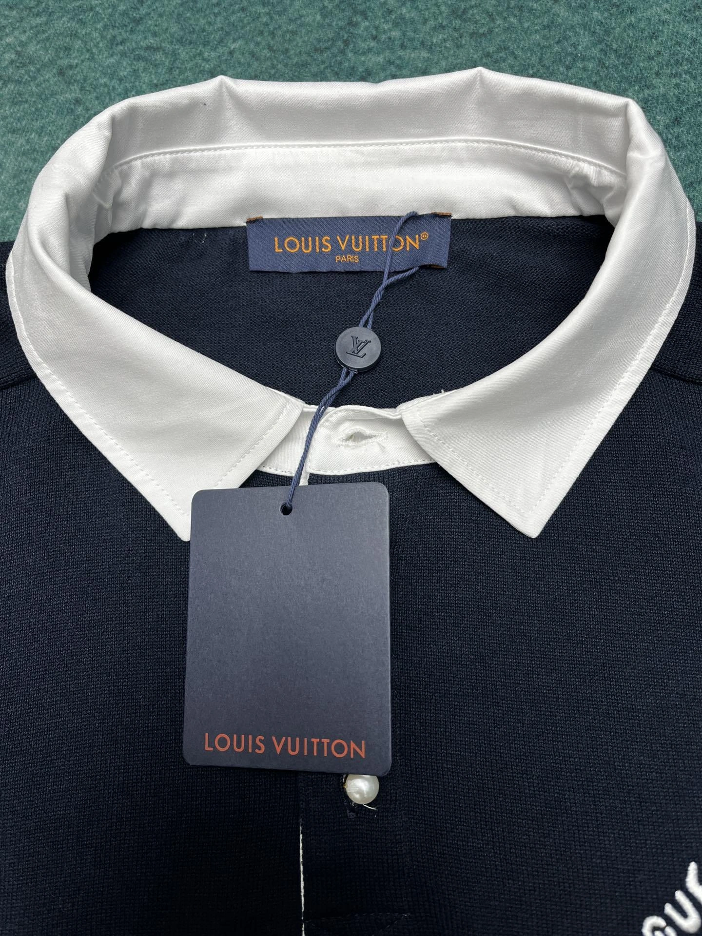 &wg.luxury- 8V oversize item:E-F409D0602
